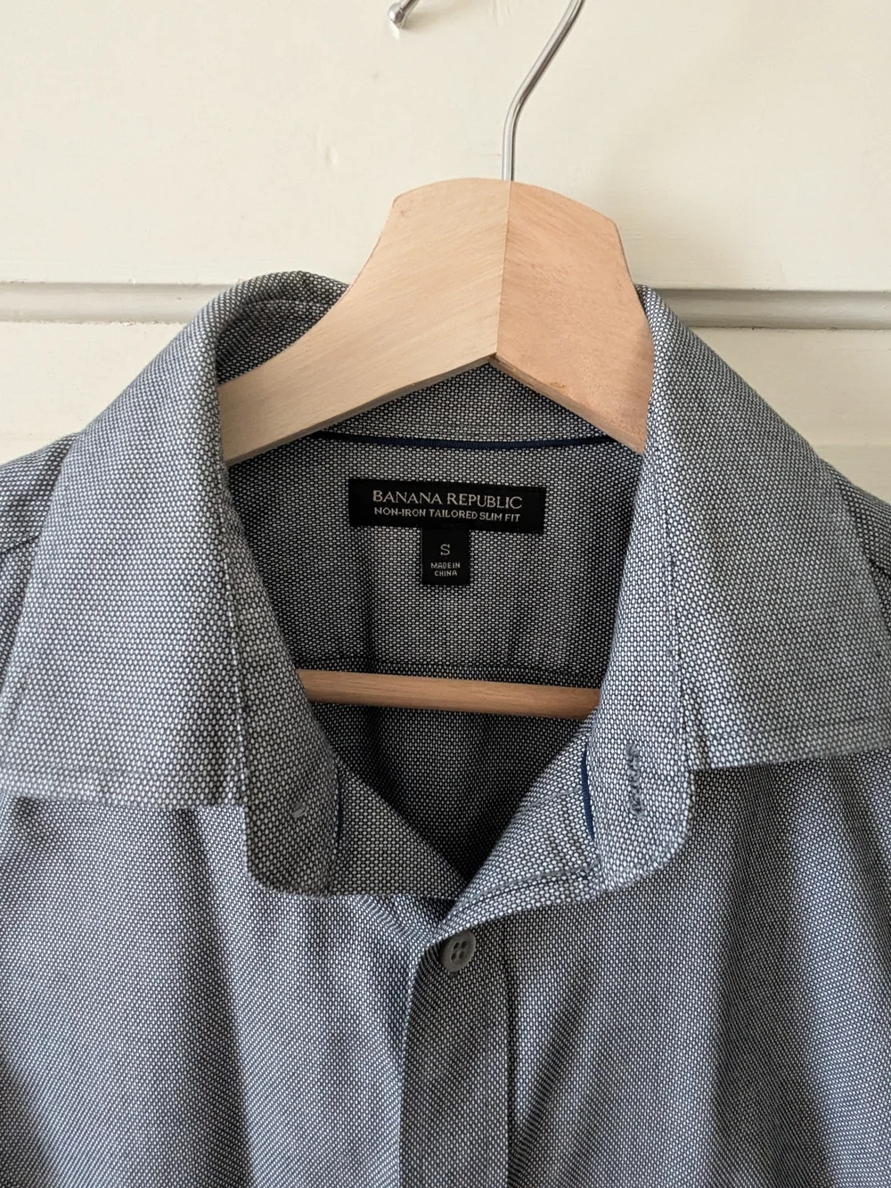 Banana Republic Men's Gray Textured Dress Shirt